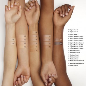 Even Better Vitamin Clinical Foundation SPF50